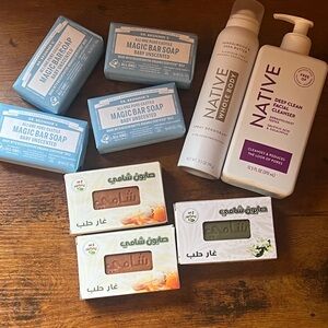 Native Deep Clean Facial Cleanser & Deodorant - White